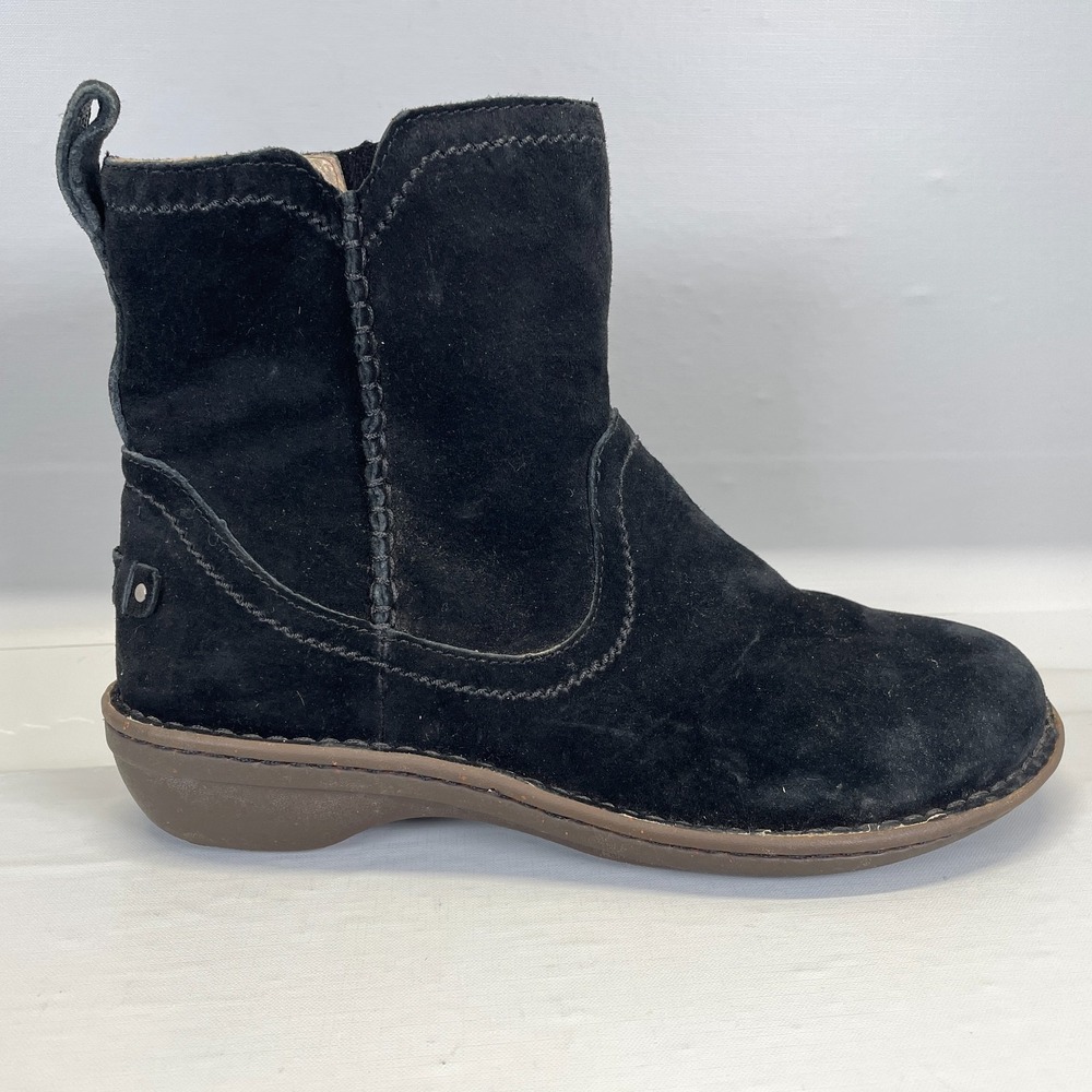 UGG Neevah Boots Womens Size 9 Black Suede Sheepskin Lined Zip Up Casual Shoes